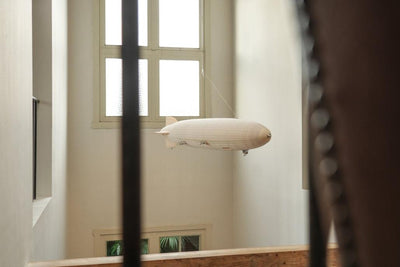 Authentic Models Großer Zeppelin Transparent-www.Stil-Ambiente.de-AP171T