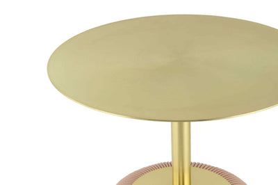 طاولة جانبية بتصميم ماتيرا ميكا بني