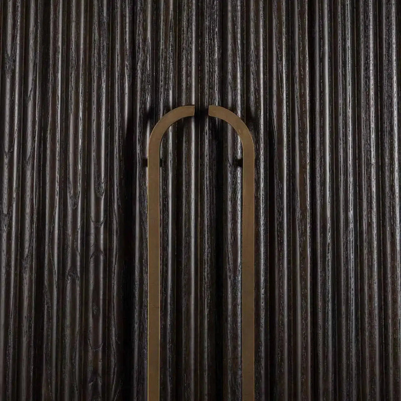 Richmond Interiors -hylly Hänchrank -kaappi Luxor 1-ovinen (ruskea)