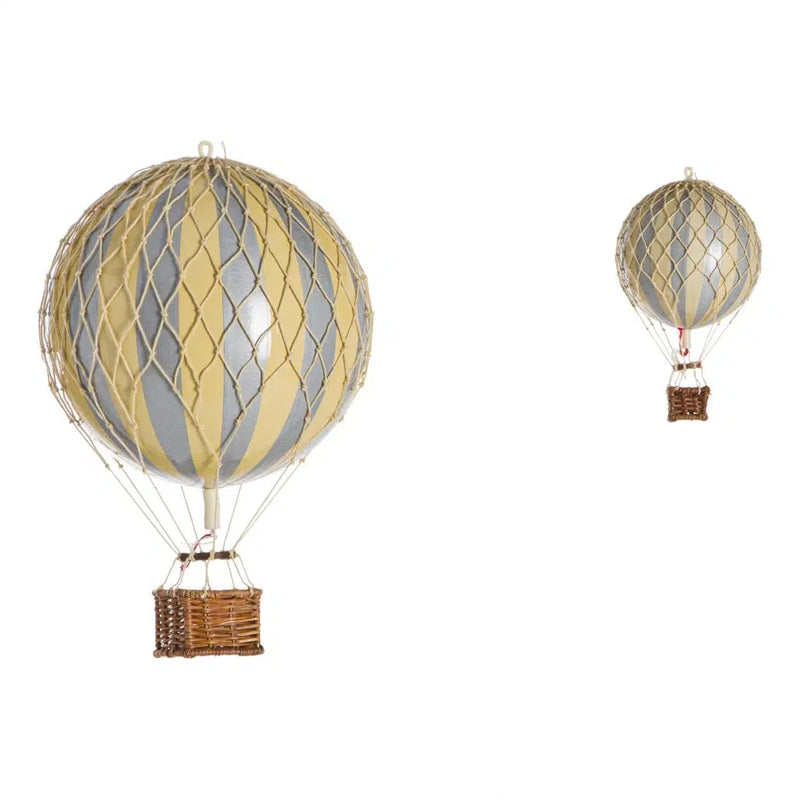 Authentic Models Balloon TRAVELS LIGHT, Silver Ivory, Heißluftballon M-AP161SI-Authentic Models-781934580775-Stil-Ambiente