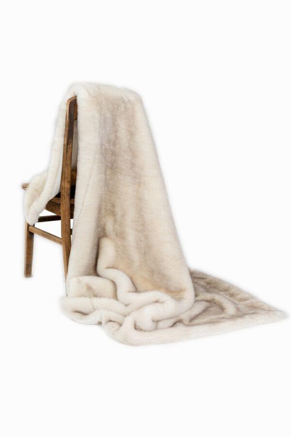 Star Home Webpelzdecke Polarfuchs Kunstfell Faux Fur Webpelz weiss melliert Decke Fur Collection
